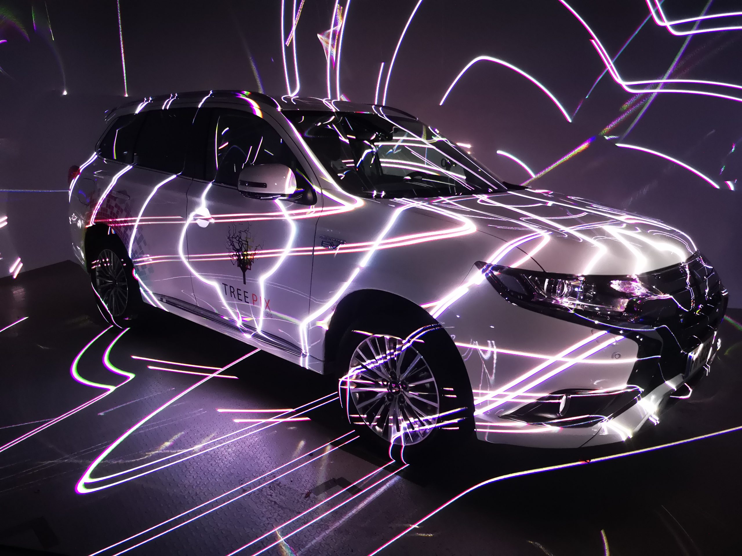 Video Mapping Automobile